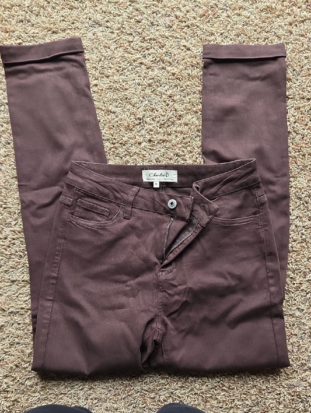 CHARLIE B Women's Skinny Jeans - Plum Brown